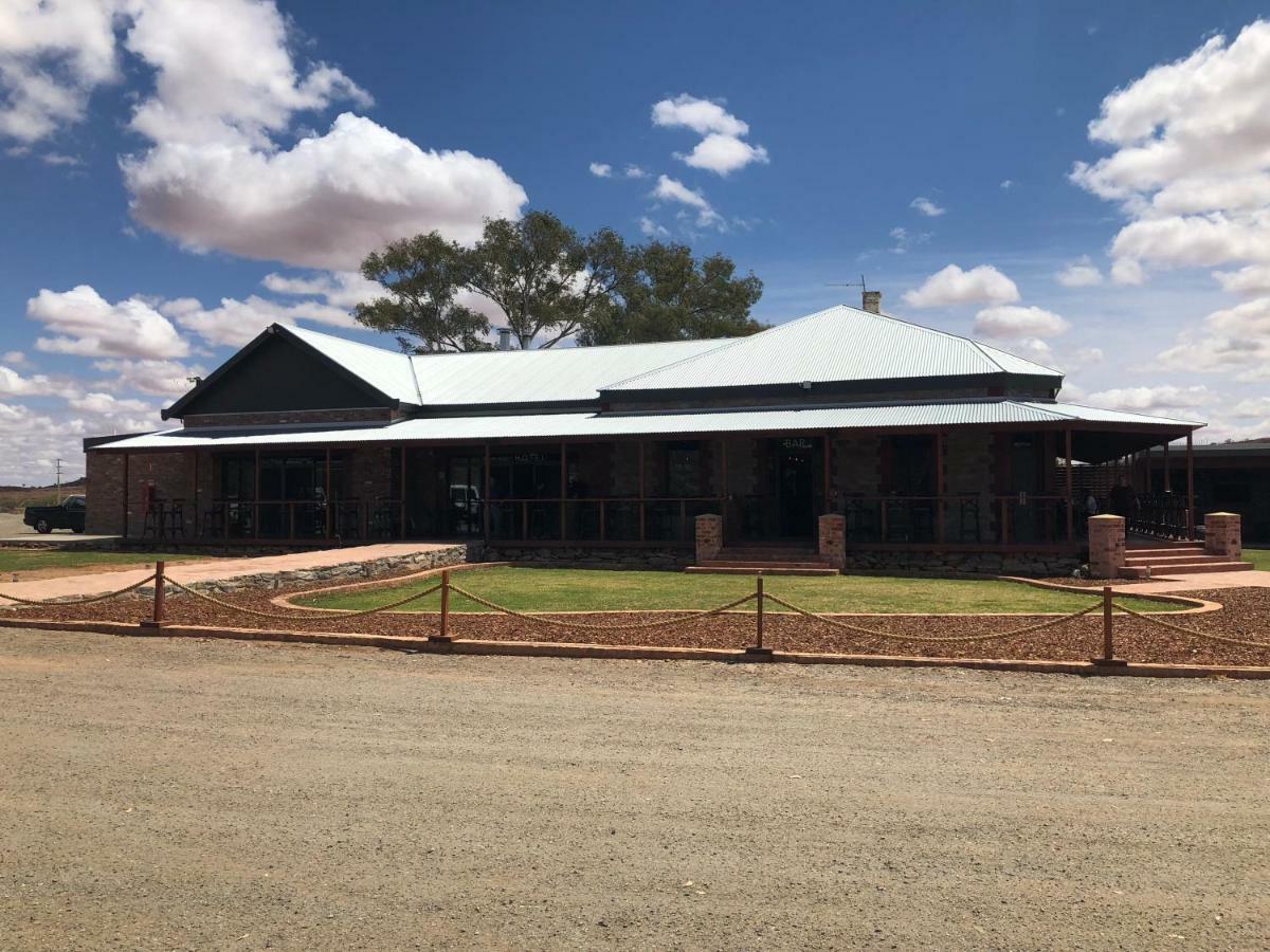 Broken Hill Outback Resort Buitenkant foto