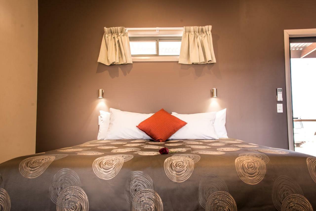 Broken Hill Outback Resort Buitenkant foto